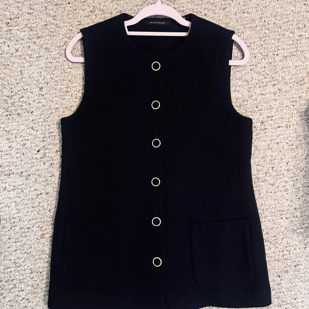 Black Sleeveless Button-Up Vest